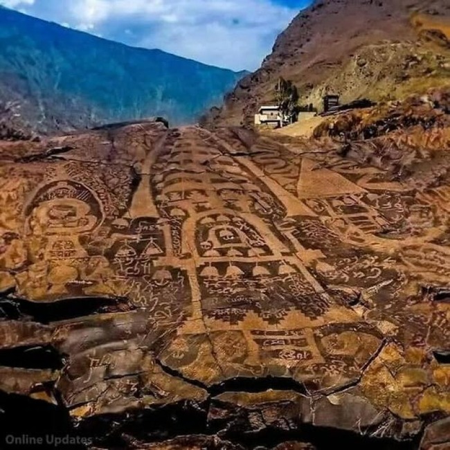 ancient-history-pics-67e27a7f9d7bf__700