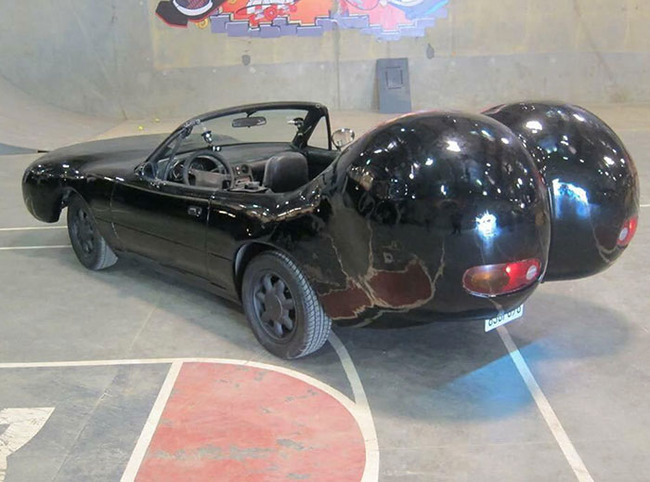 funny-cars-94-5cff9cf829755__700 (1)