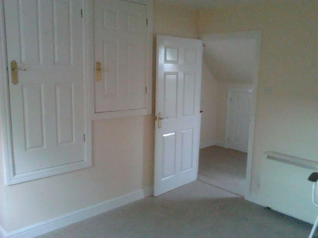 terrible-real-estate-photos-43-5c35eaba78f20__700