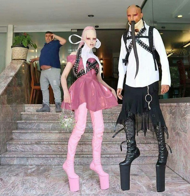 1545821911108