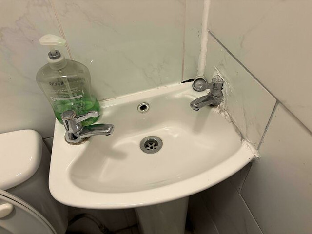 6a01b32101621_eyp6ohtu5sye1-jpeg