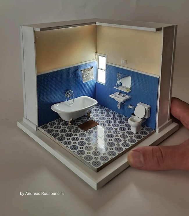 Abandoned-baroque-living-room-63ce5d846b471__880