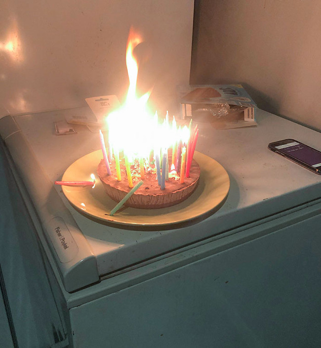 worst-birthday-party-fails-207-62624161026cd__700