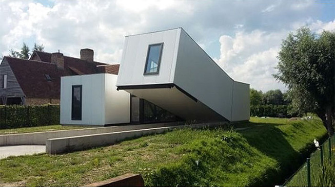 ugly-belgian-houses-62-5cab0aa86a61a__700 (1)