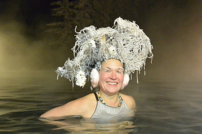 hair-freezing-contest-takhini-hot-springs