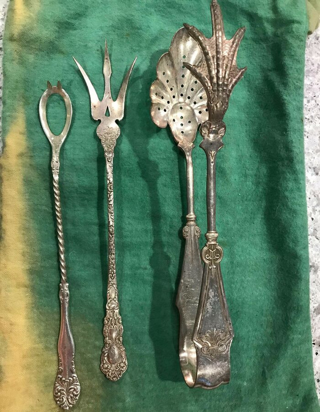 68da752e59899_identified-antique(1)