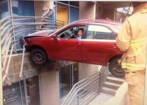 funny-car-accident-pic