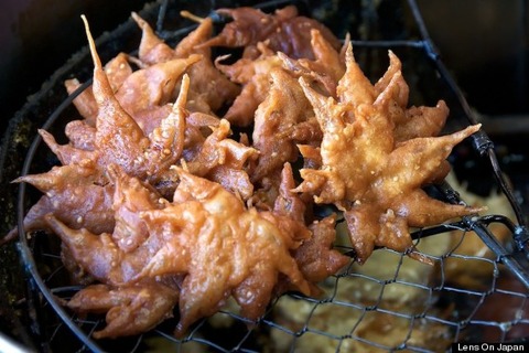 o-DEEP-FRIED-MAPLE-LEAVES-570