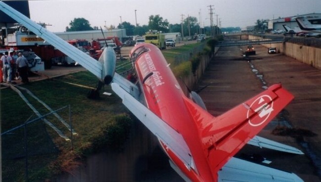 655f2b3ece867_t326bgbqzgh61__700