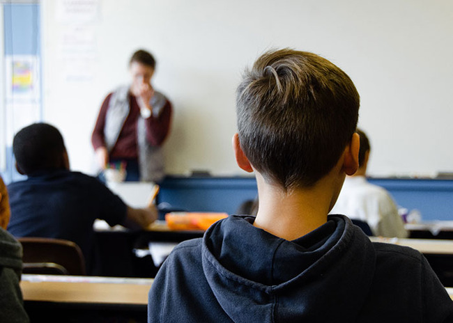 weird-childhood-house-rules-18-6437f971169f8__700