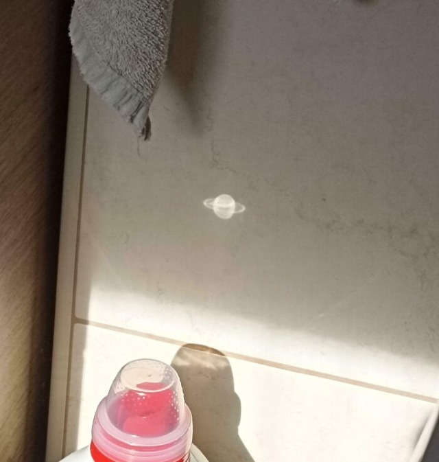 6847e10bc4dfa_things-that-resemble-other-things