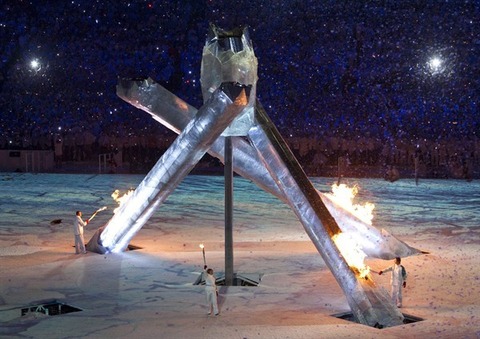 C2608C11CEF2143F2AEE3AF4345628