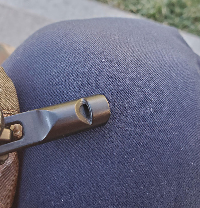 cool-details-on-items-clothes-23-620b70eec55d7__700