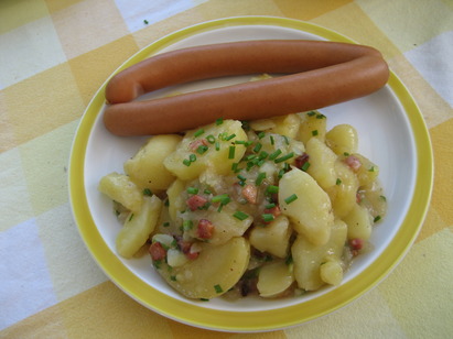 kartoffelsalat-mit-wiener