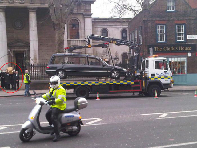 car-parking-fails-03-6a50b75e664