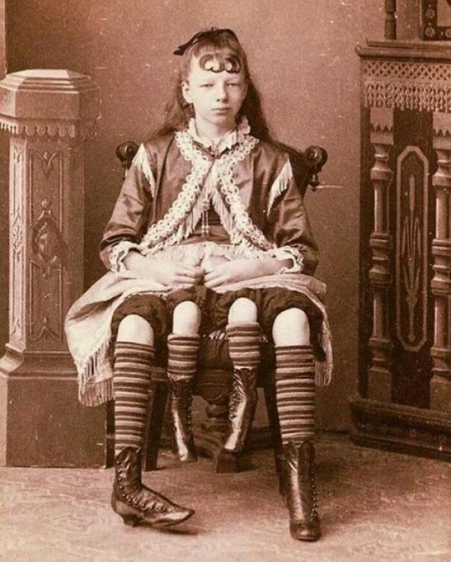 67dd5eb09e74e_old-creepy-pics