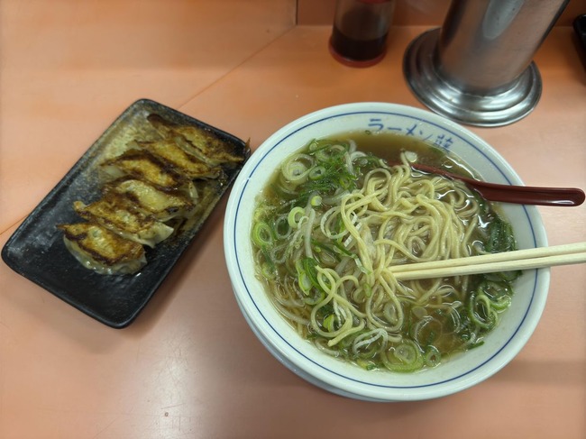 the-best-food-i-had-in-12-days-a (6)