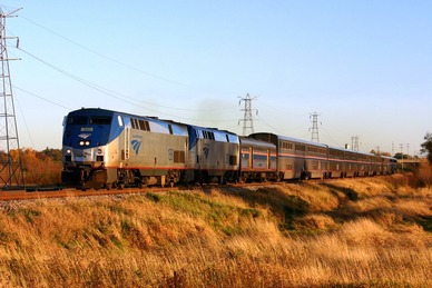 Amtrak_Empire_Builder_2007