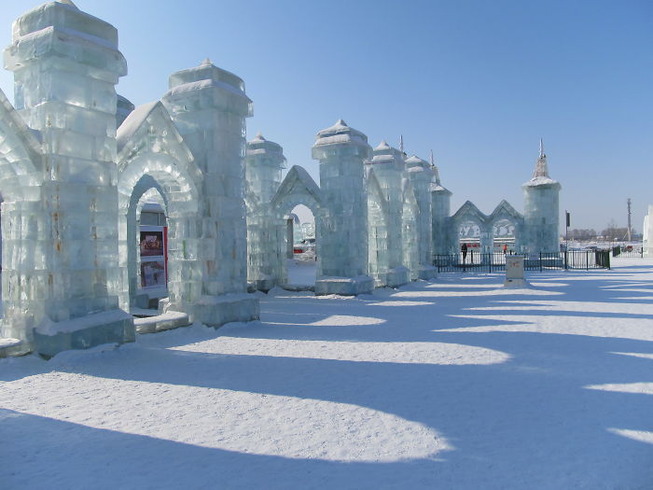 harbin-ice-snow-sculpture-festival-china-5e185bec96fb4__700
