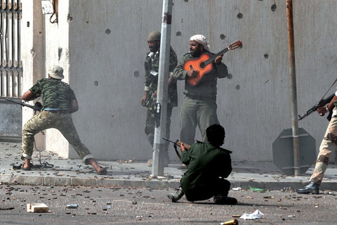 libya_guitar_g_620