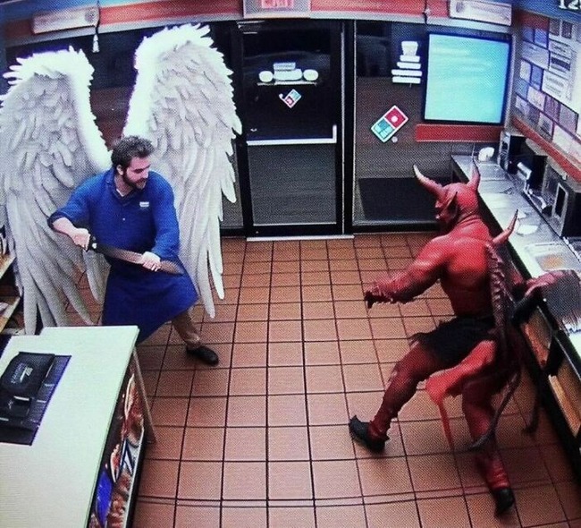 CyzaJq6AUjc-png__700