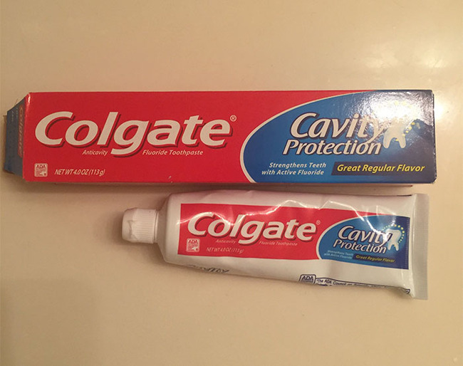 asshole-packaging-design-261-5a5c70a9b12b0__700