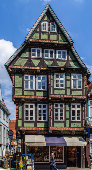 fachwerk-kunst-aus-celle-f8dbbaa6-74b3-4185-b119-c3600dbd23b5