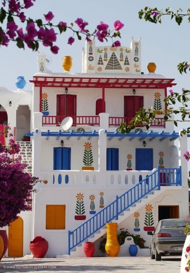 mykonos-1__700