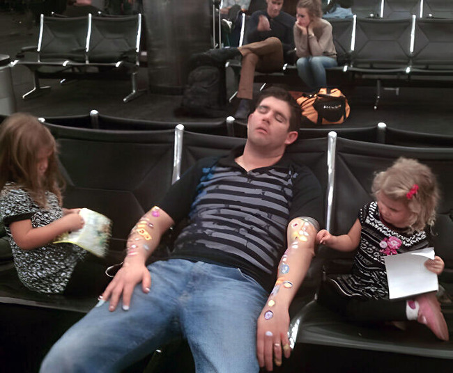 dads-alone-with-kids-60-6568480d8d7ca__700 (1)