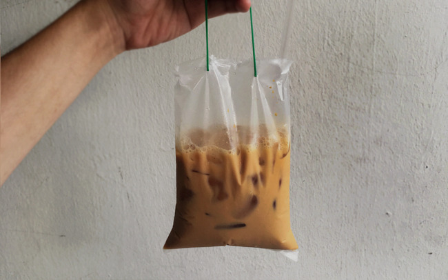 Rice-Media-Short-History-Takeaway-Plastic-Bags4