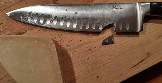 funny-cooking-accidents-11-624afc695126e__700