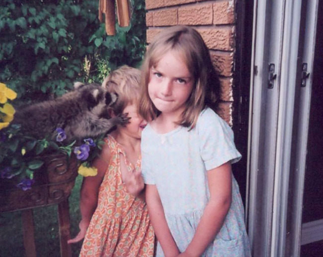 funny-raccoons-107-5f88509e709a6__700