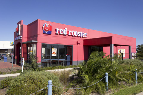 Red_Rooster_store_located_at_the_Leeton_Market_Plaza