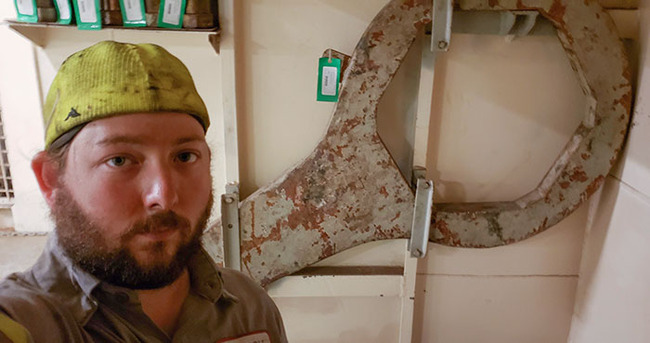 interesting-pics-at-work-104-63ff73e35a5d0__700