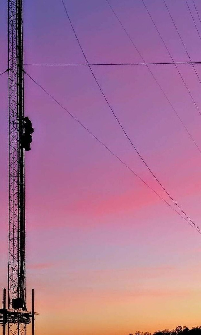 641c1170d9620_interesting-pics-at-work (1)