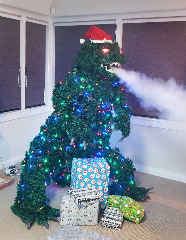 christmas-tree-ideas-33-657829c24a1c5__700