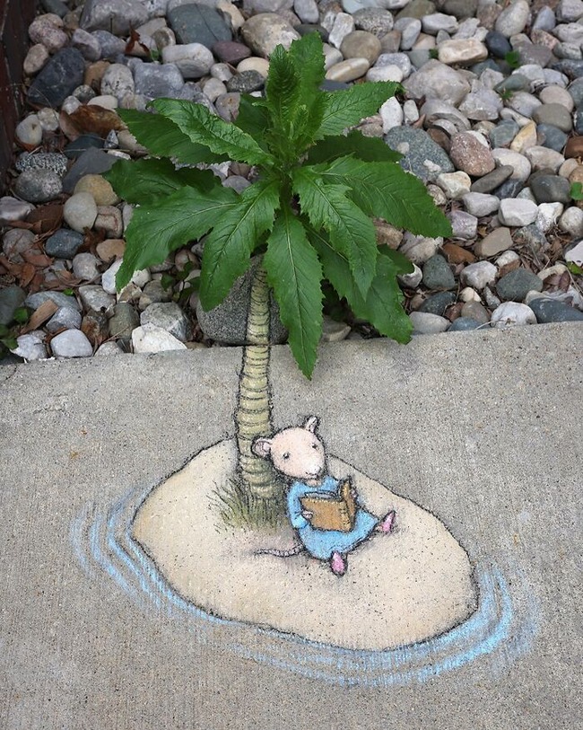 ephemeral-art-of-chalk-David-Zinn-extracts-life-from-the-streets