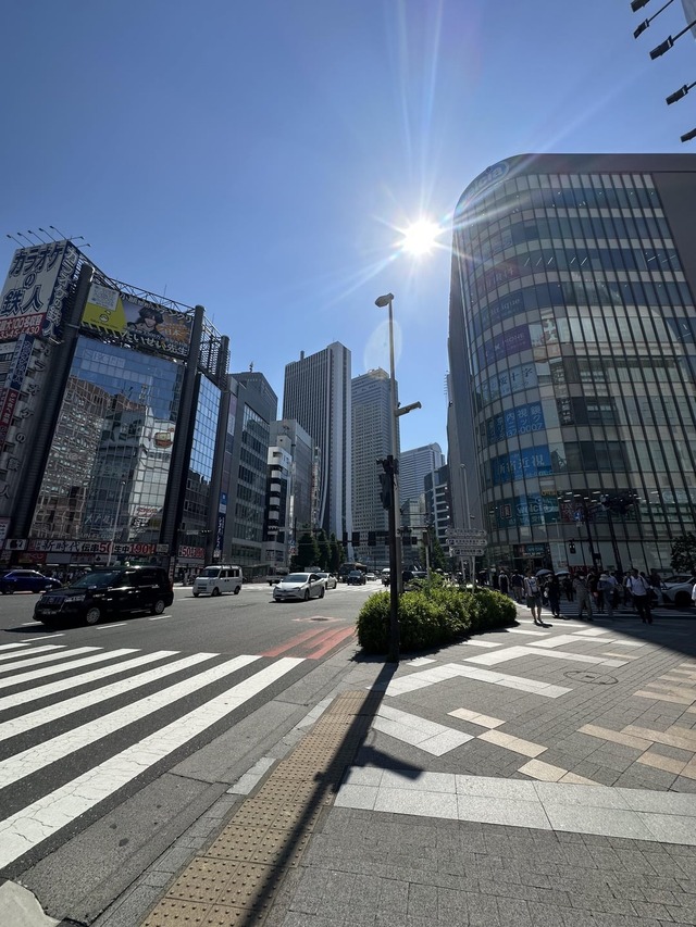 very-warm-day-in-tokyo-v0-2ciumg