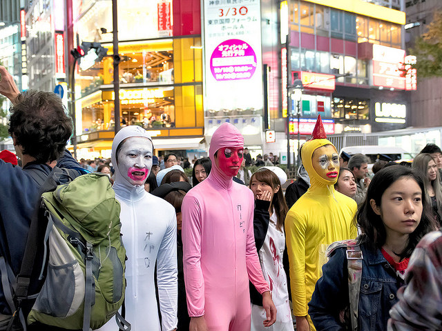 30024738684_a4c0164643_z