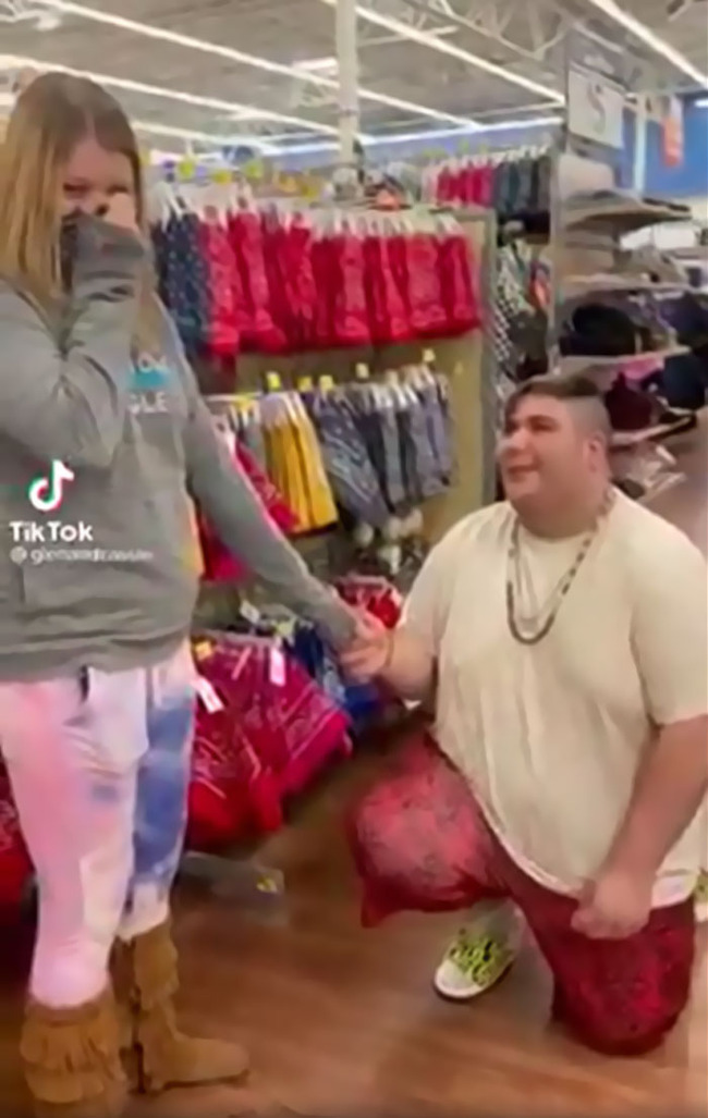 thats-it-im-proposal-shaming-10-643d0575aa430__700