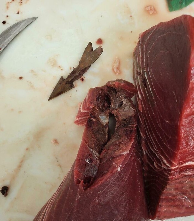 67498ff055fa0_unusual-finds-in-food (1)
