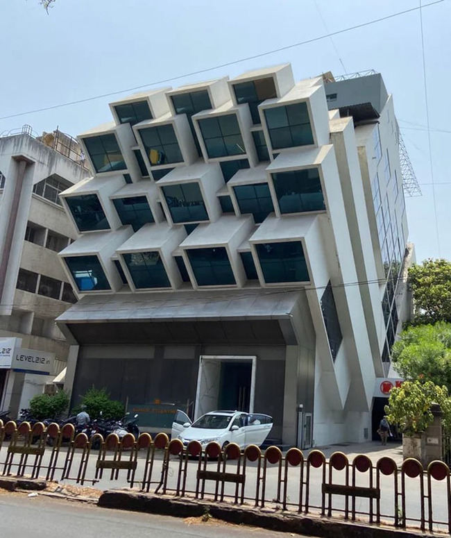 architecture-shaming-pictures-62aad86b09d4b__700