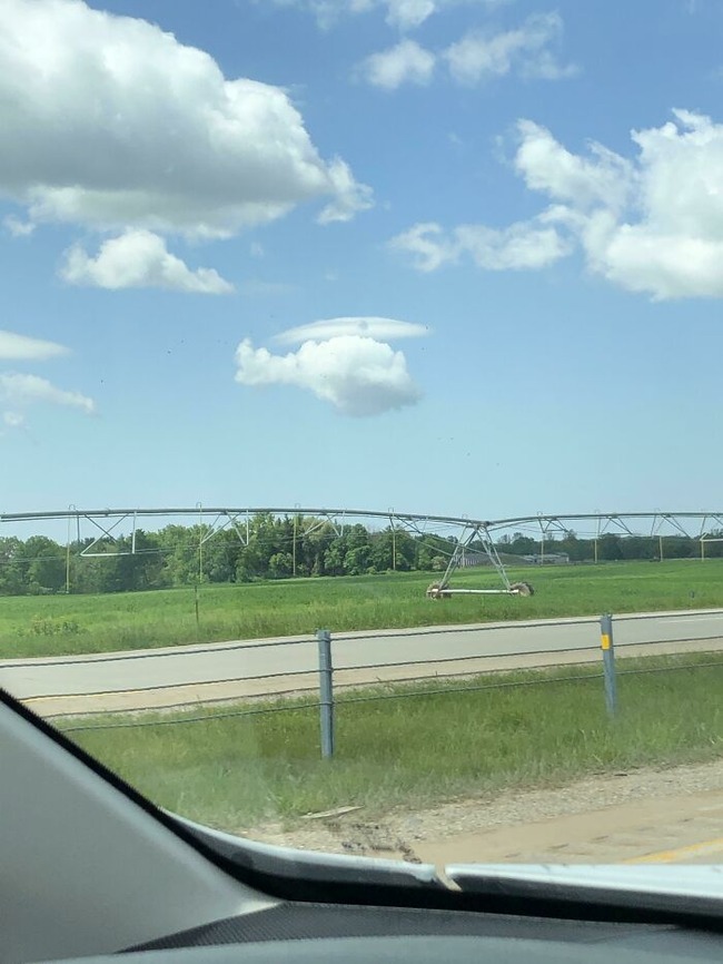 672cd28375f2c_z99zg0v7r0231__700