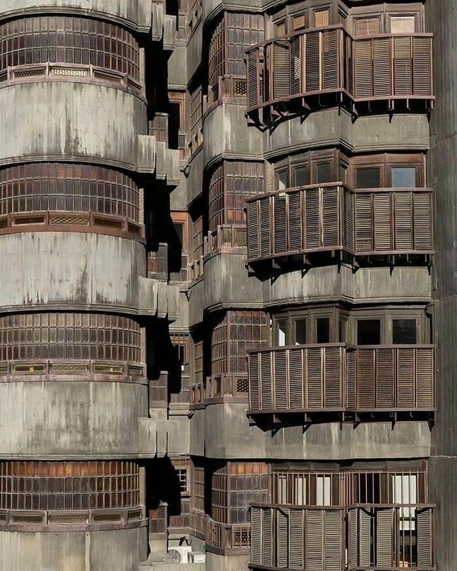 CSeOwFRM8GJ-png__700