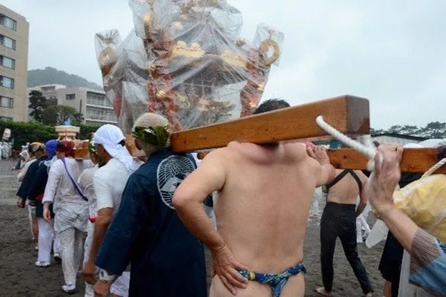 parade-with-mikoshi