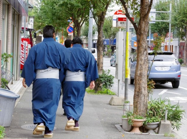 basho1111a03