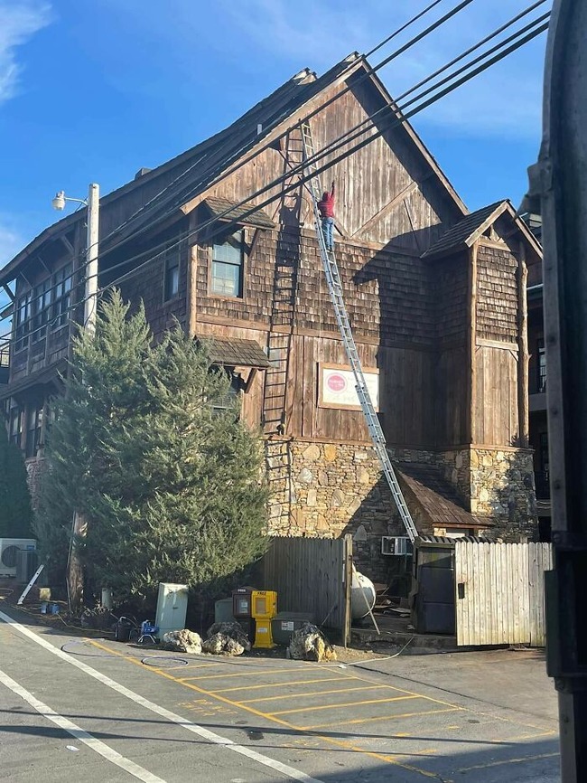 6268e3abb8eed_fmzhfxqoxqo81__700