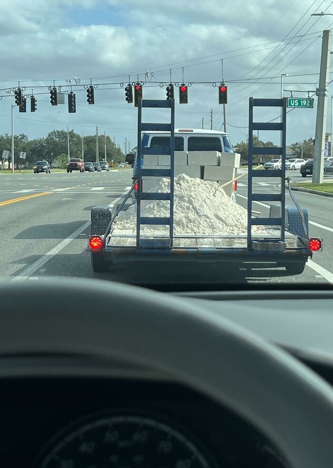 63f892b0ad26a_e7w789g55r3a1__700