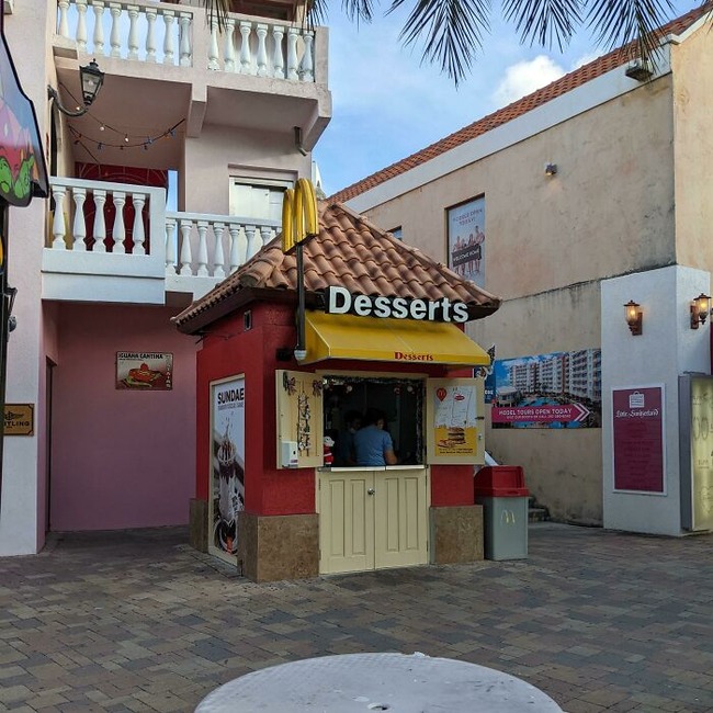 67b84029e4dca_6boleg96cy3a1__700