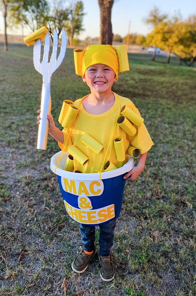 creative-halloween-kids-costumes-4-653669f976b38__700